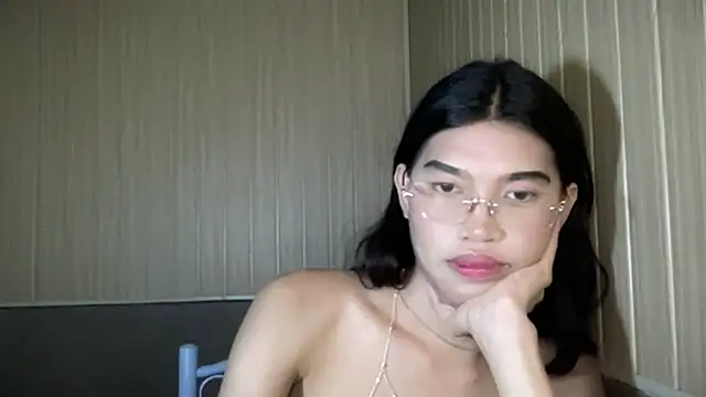 Yourgoddess_jayve webcam