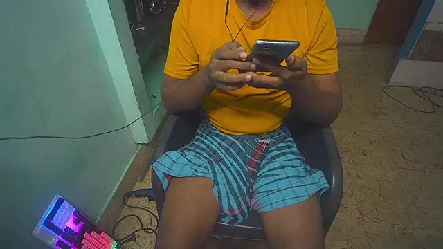 Tamil_KDD live cam preview