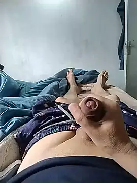 engineer_1980 live cam on StripChat