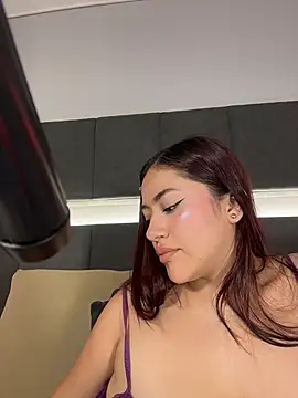 nicolle_pierce