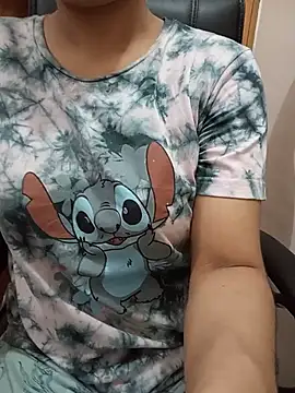 Tanha18 live cam preview
