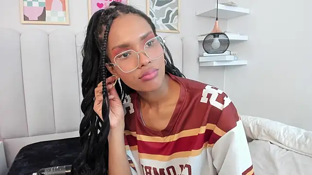 Megan__Hart_ live cam preview