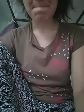 LaraBelle live cam preview