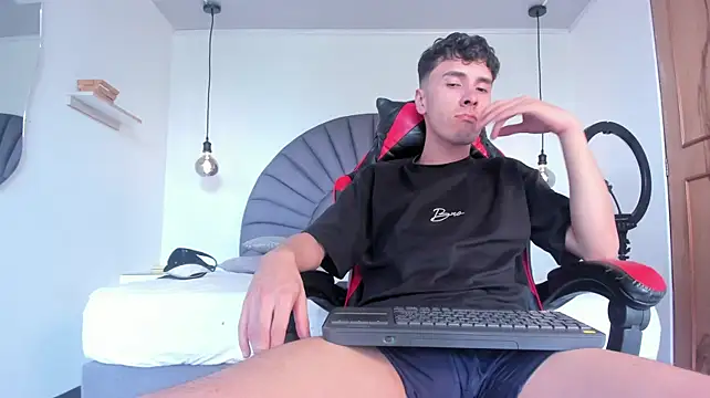 MaxLeons