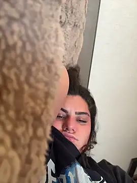 CleoDevreux live cam preview