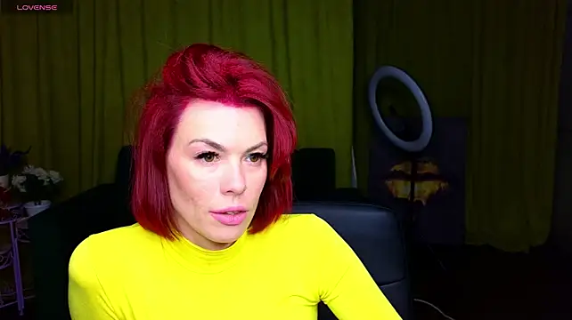 EvaMoshi live cam preview