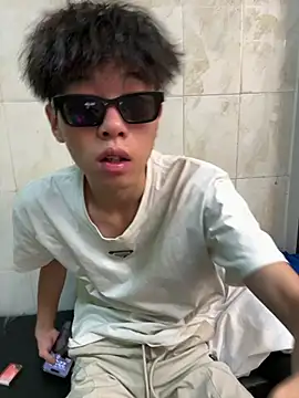 YT_11 live cam preview