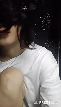 Gem_2005 live cam preview