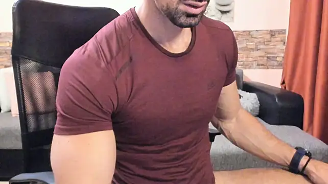 HotHunkTrainer webcam
