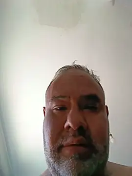 PhillDrake11 live cam on StripChat