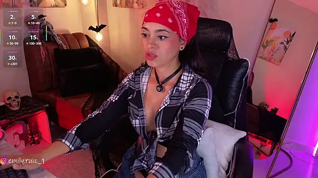 emilyruiz1 live cam preview