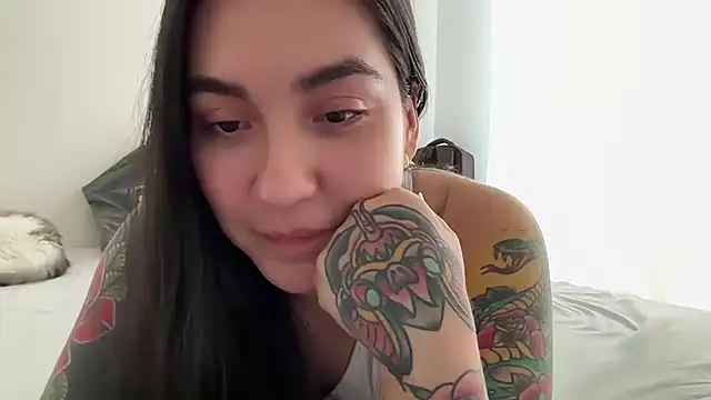 KathiaJenner live cam preview
