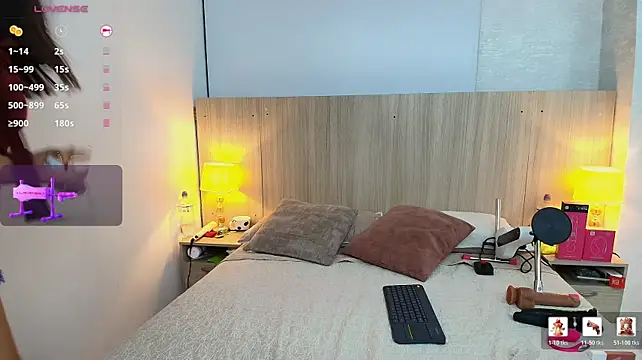 kira_dubois live cam preview
