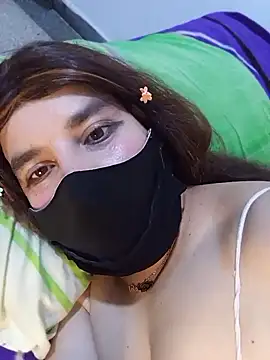 Banouti_23 live sex cam