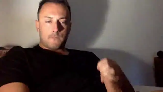 mainnrd live cam on StripChat