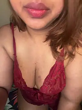 escape_with_sophie live cam on StripChat