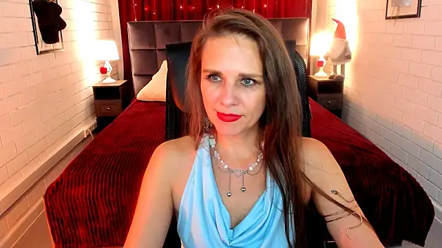 EmiliaBedy live cam on StripChat