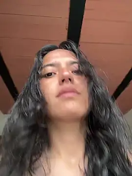 ViolettaSummer live cam preview
