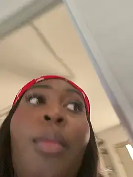 emilyrojas (F young) - Let's make a squirt tsunami🥵😏💦