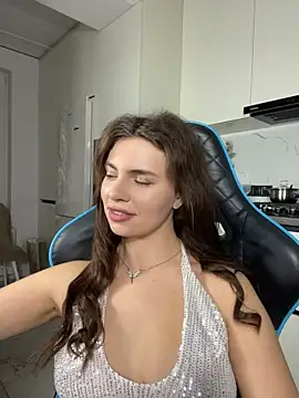 CurlyLara live cam preview
