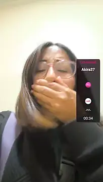 MirandaSingle live cam preview