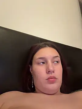 leearose (F teen) - pussy play