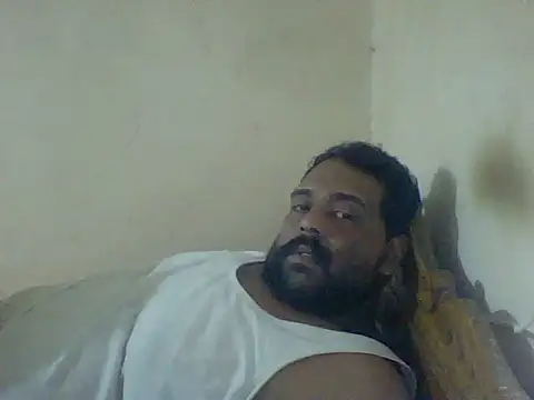 elpoop7305 live cam preview