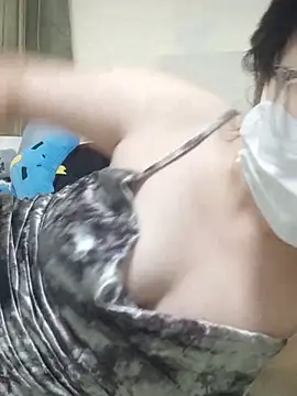 miniiceyya live cam preview