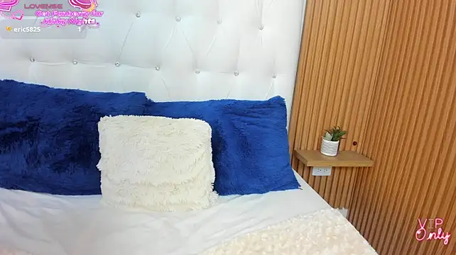BustamanteHanna live cam preview
