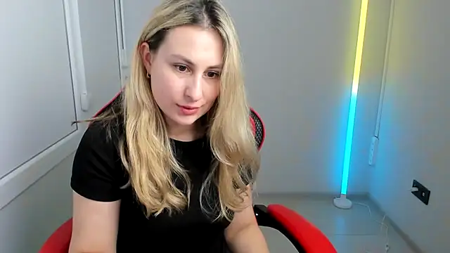 MissLunariaa live cam preview