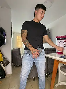 Christopher_strongg live cam preview