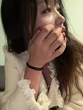xianyu-ss (F young) - 全裸五分钟