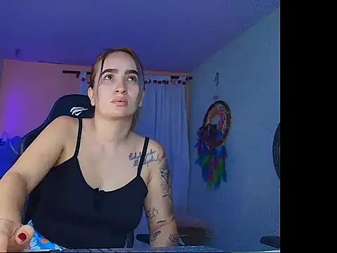 scarlett_blair23 live cam preview