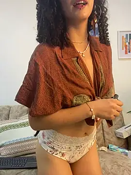 CurlyMeryJane