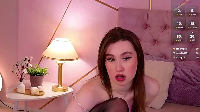 Julia_Logan live cam preview