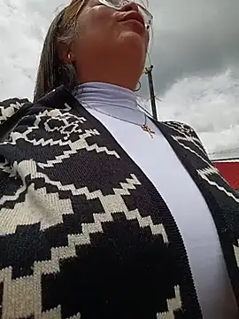 __valentina18 live cam preview