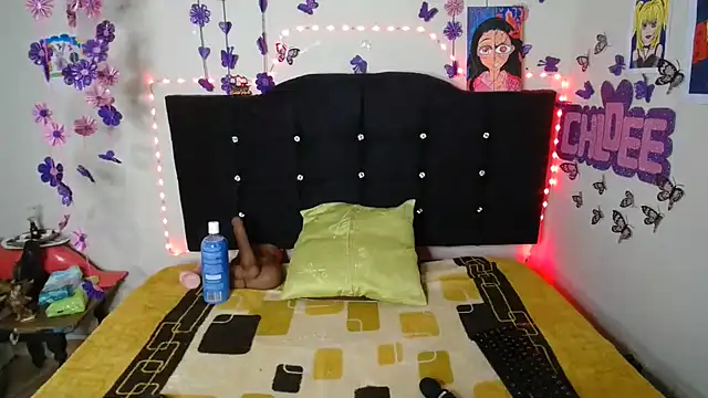 candy_chloee (F young) - Make my panties wet and make me moan🥰💦