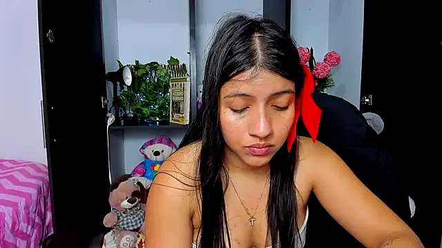 zara_cute live cam preview
