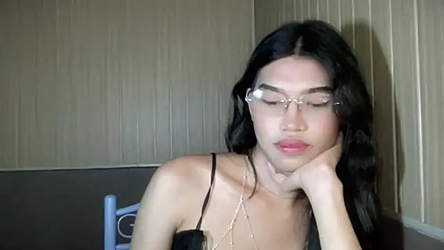 Yourgoddess_jayve webcam