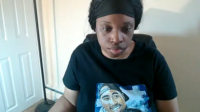 Sexymona1218
