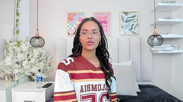 Megan__Hart_ live cam preview