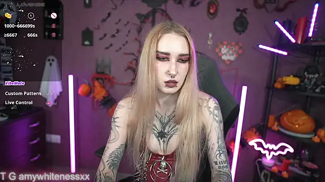 amywhitenessxx live cam on StripChat