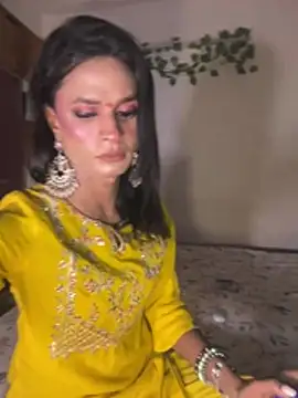 X_Shaifalii live cam preview