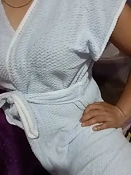 Sara_pusy