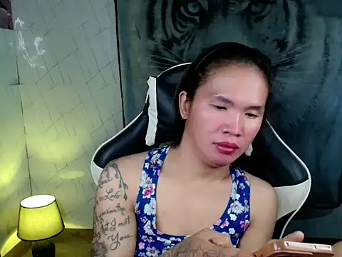 Lady_athena live cam preview