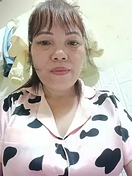 Sana-vn live cam on StripChat