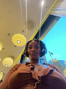 ___Nessa live cam preview