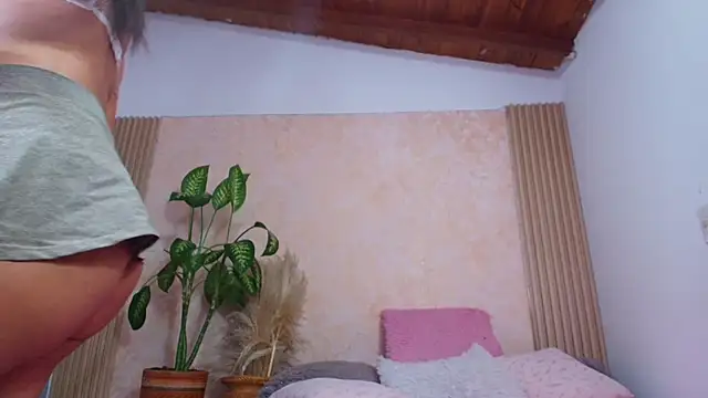 JESSYCHERNOBIL live cam preview