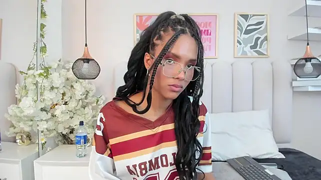 Megan__Hart_