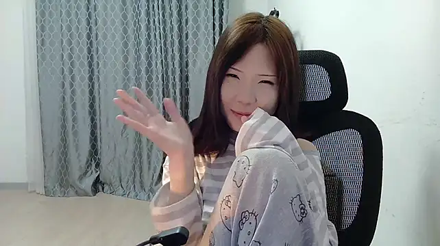 AprilOnilll